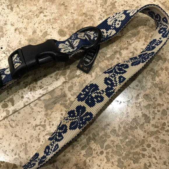 🐶 PET SUPPLIES - Dog Bundle - Collars, Leash, Scarf - Picture 5 of 10